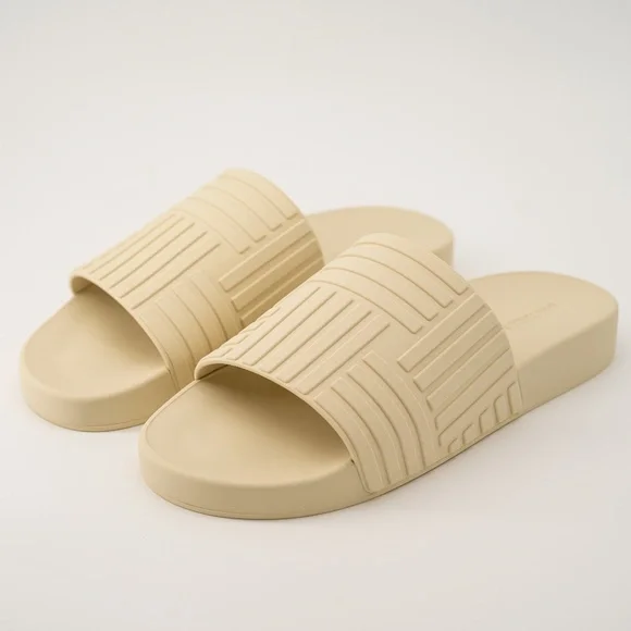 Bottega Veneta | Shoes | Size 39 9 Us Bottega Veneta Sea  display picture 3